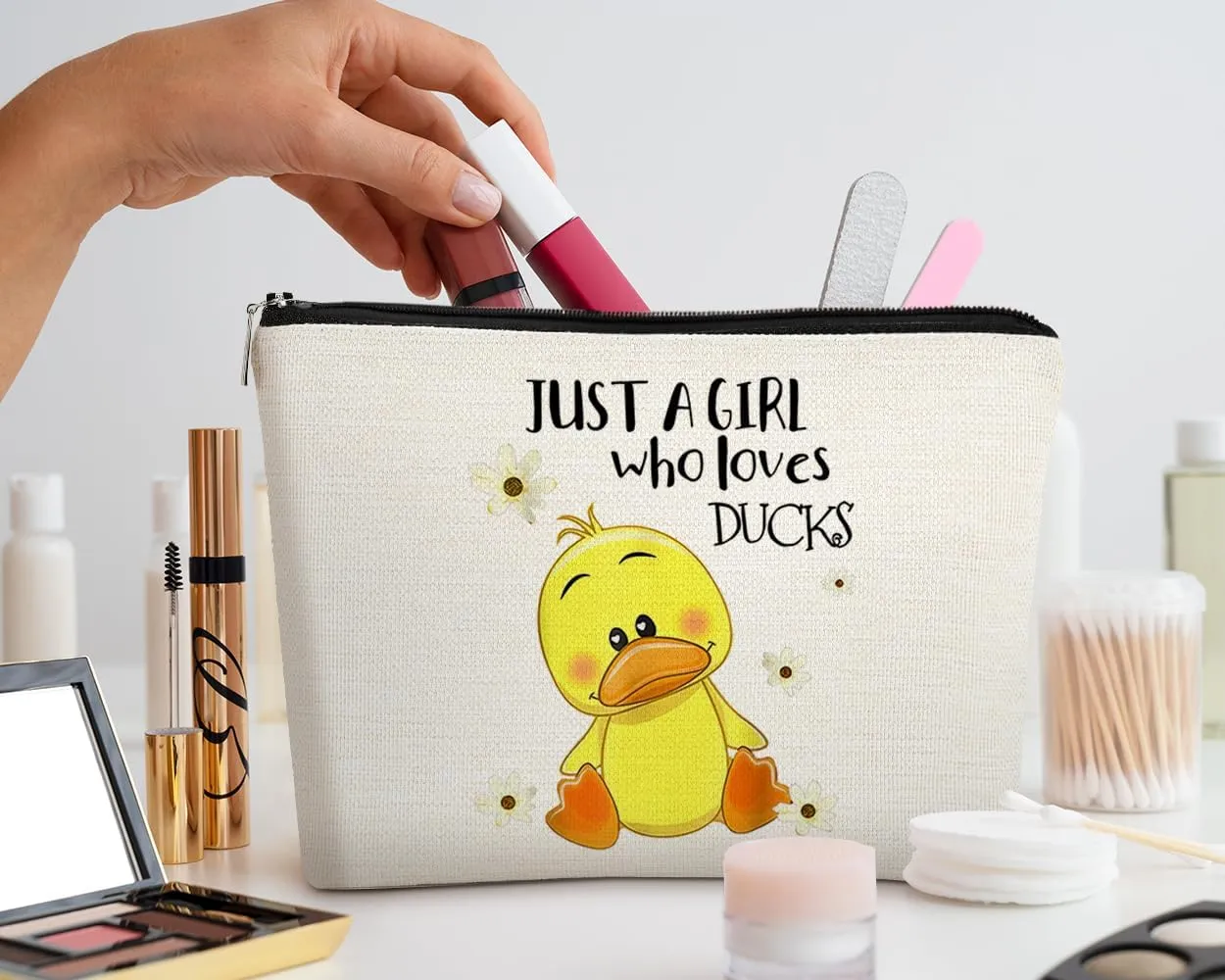 EXUQO Duck Print Cosmetic Bag, Spacious 7.5 x 10 Inches Linen, Zipper Closure, Female Adult Travel Cosmetic Bag