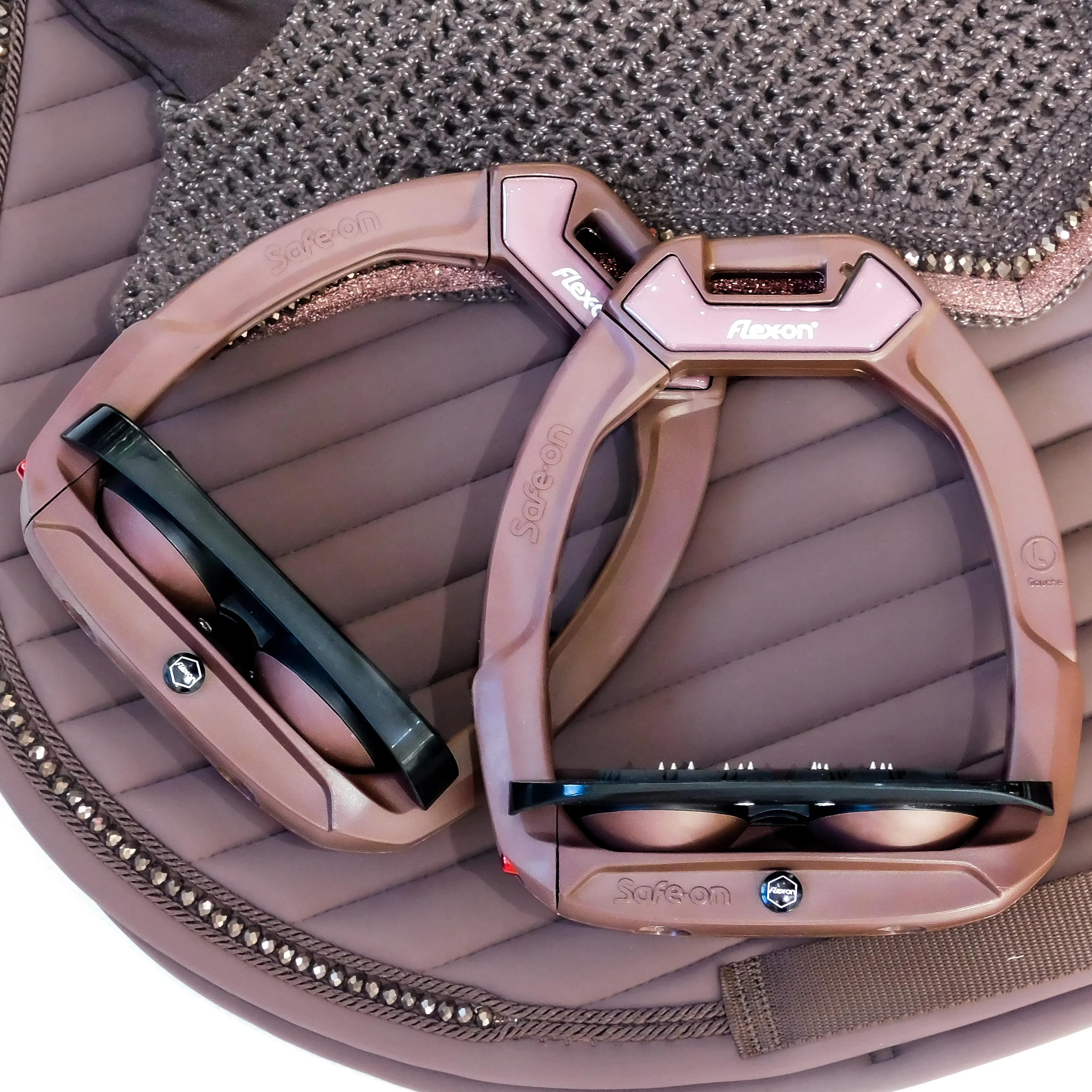 Flex-On Safe-On Stirrups - Chocolate