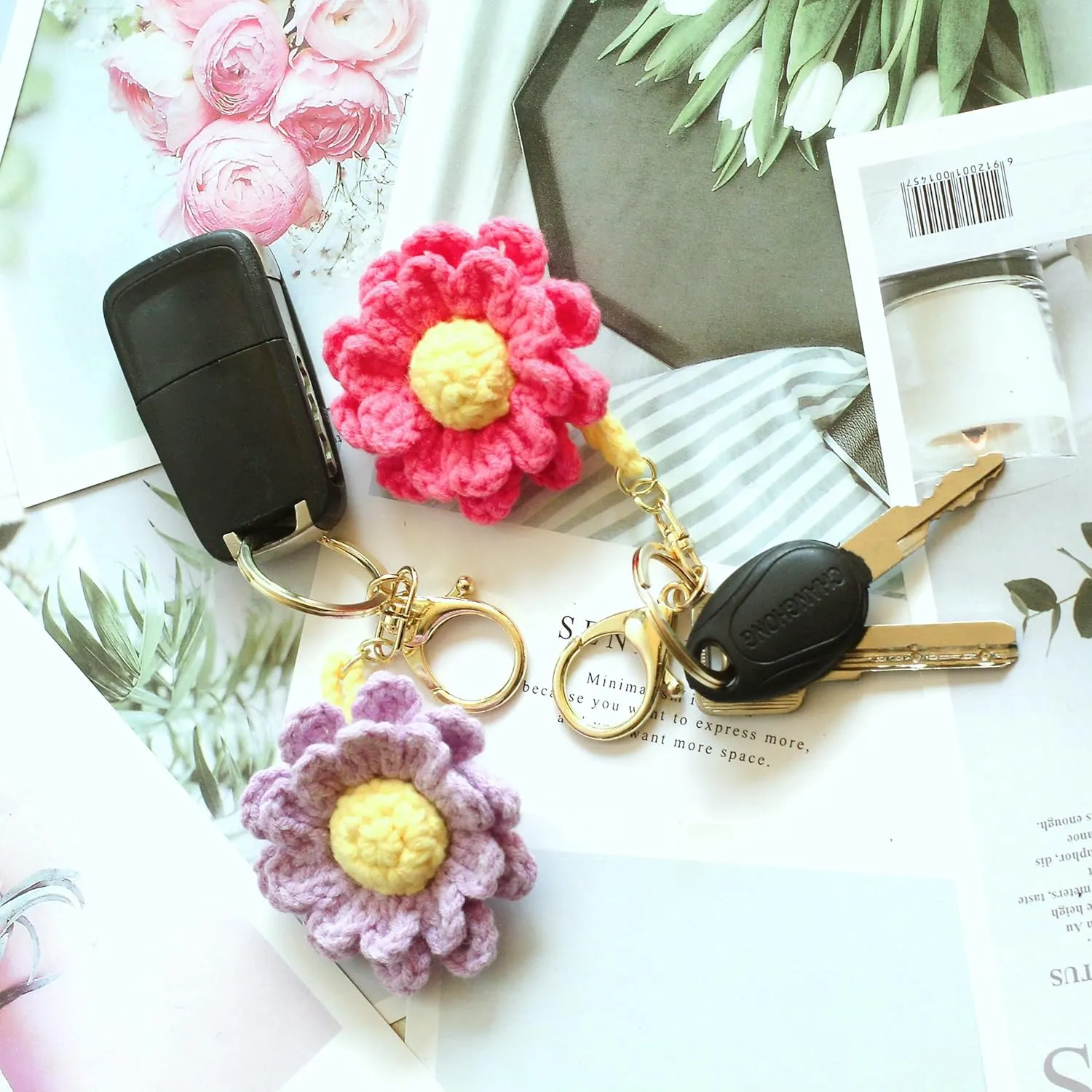 Keychain Handmade Weaving Cute Flower Keychains Gift for Car keys Bag Wallet Purse Women Girls
